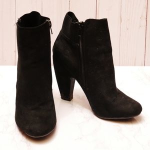 Black heeled ankle boots